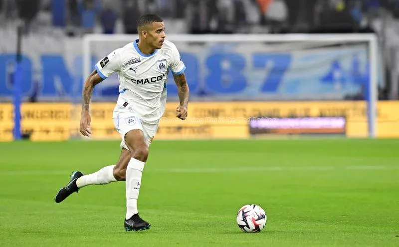 天博Tb综合体育网页版蓝色光标Meet Zhang Shuo: A Rising Star in the World of Football